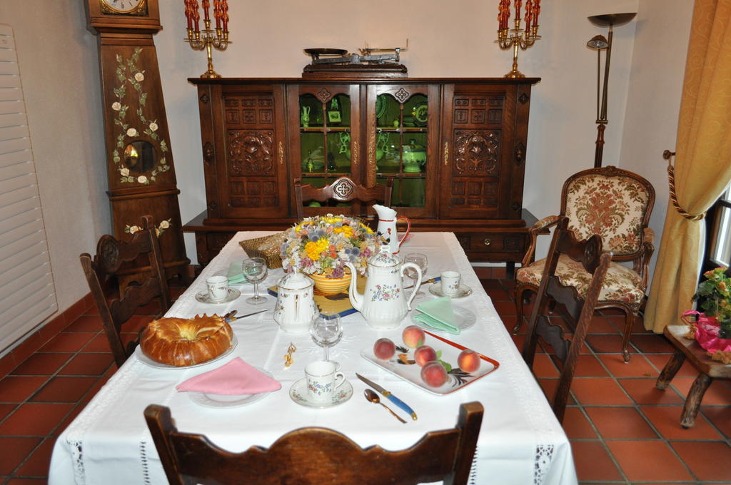 Hotel-Logis La Coraline Gannat Room photo